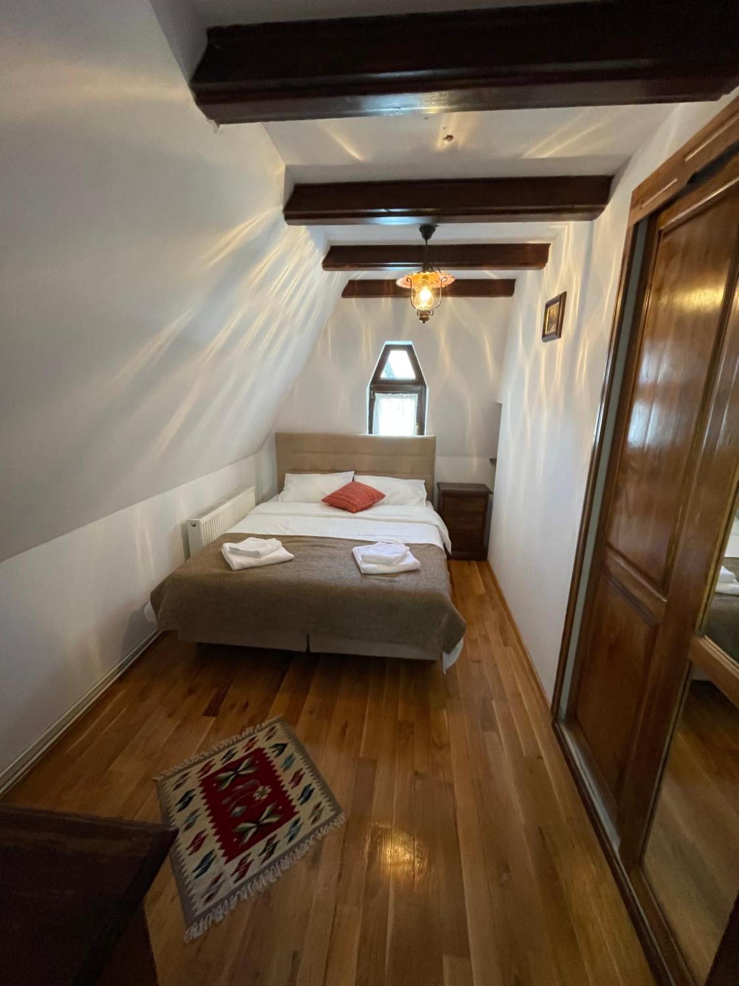 Casa Botiza - Catun Villa Sinaia Ngoại thất bức ảnh