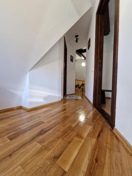 Casa Botiza - Catun Villa Sinaia Ngoại thất bức ảnh